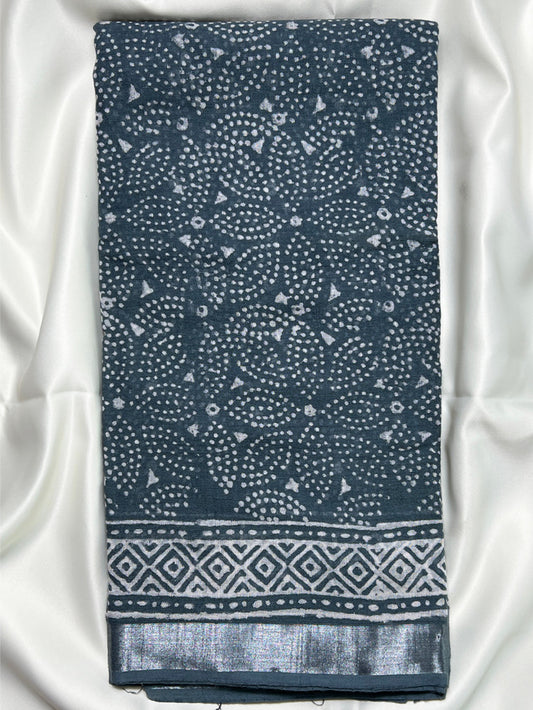 Grey Butti Dabu Linen Saree