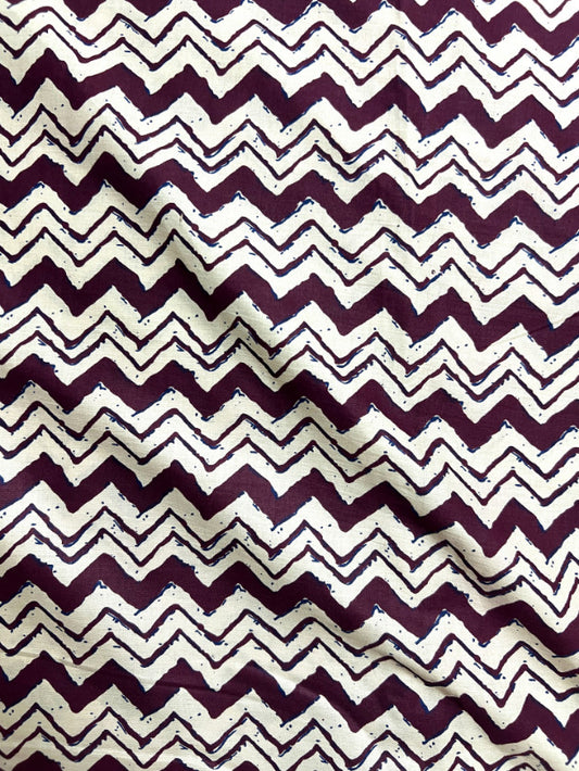Maroon Leheriya Zig Zag Cotton Fabric