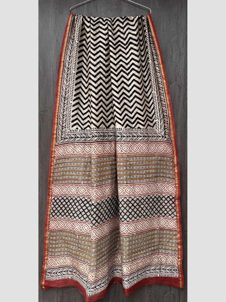 Beige Leheriya Dabu Chanderi Silk Saree
